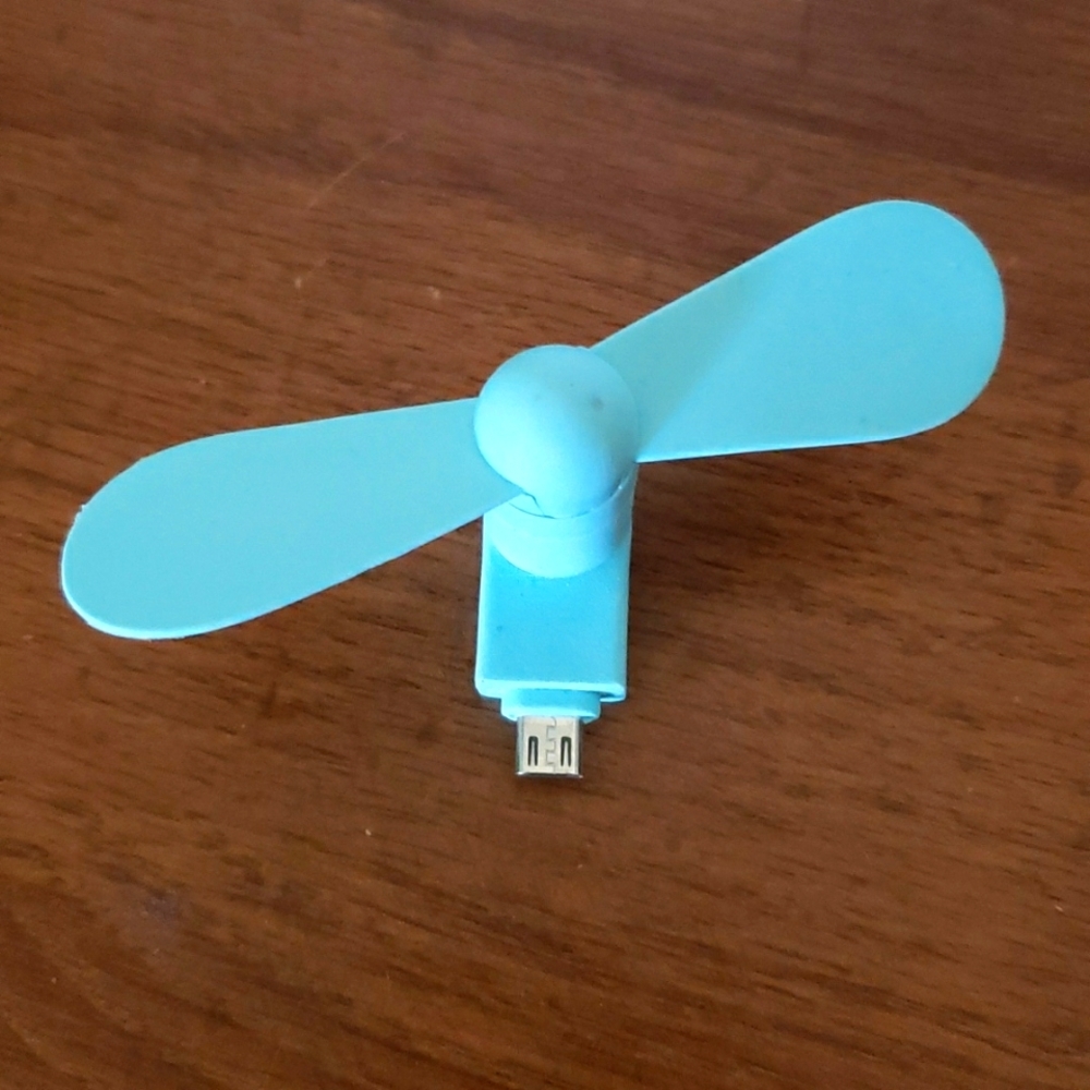 Cell Phone Fan